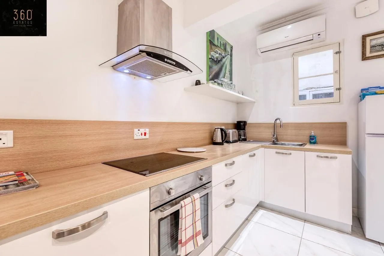 Apartment Mesmerising Views For A 2Br Apt In The Capital By 360 Estates Valletta
