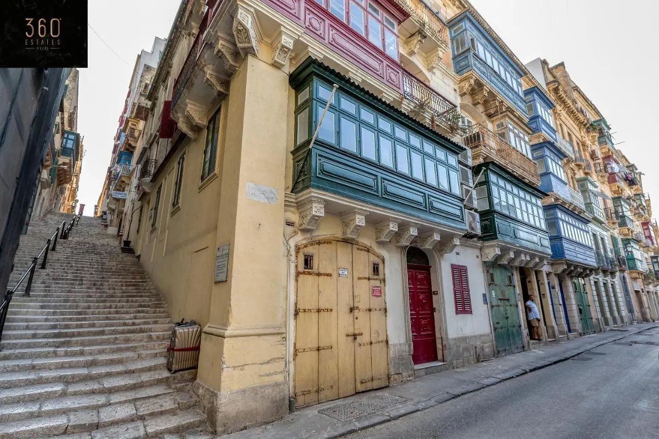 Apartment Mesmerising Views For A 2Br Apt In The Capital By 360 Estates Valletta