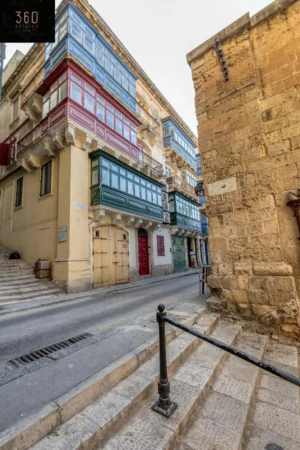 Mesmerising Views For A 2Br Apt In The Capital By 360 Estates Valletta